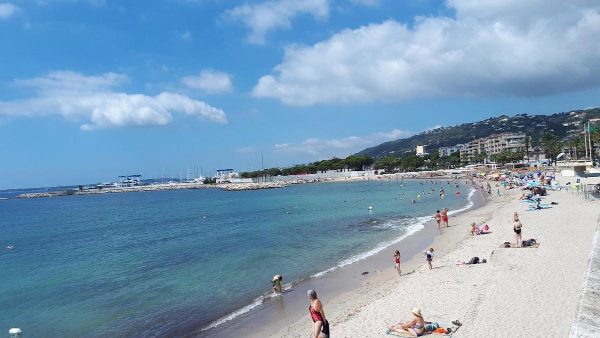 Safari Beach Golfe-Juan Εξωτερικό φωτογραφία